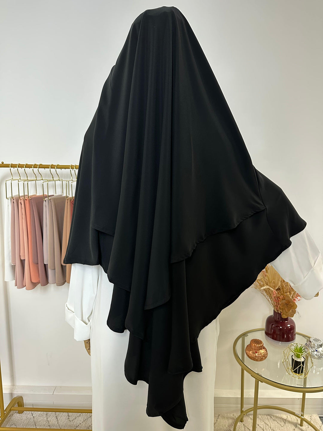 Quelle est la différence entre un khimar court et un khimar long ? - My Qamis Homme