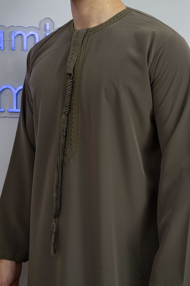 Qamis Emirati kaki Premium - Al Emad