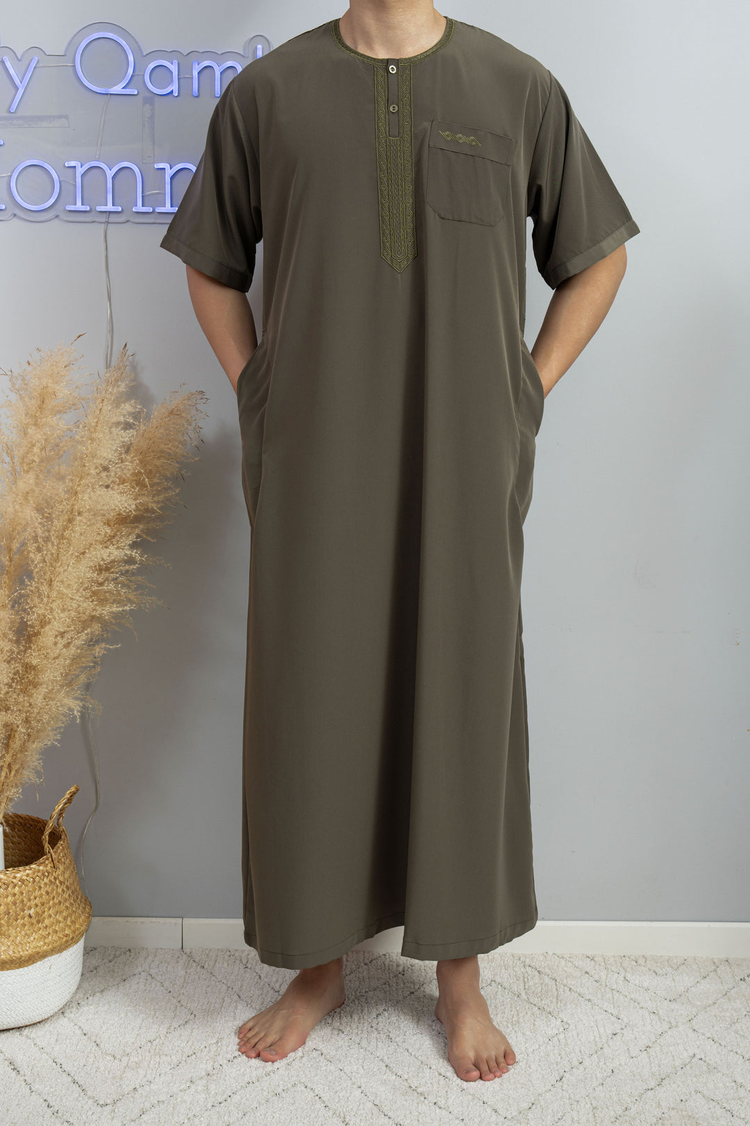 Qamis marocain manche courte kaki pour homme musulman