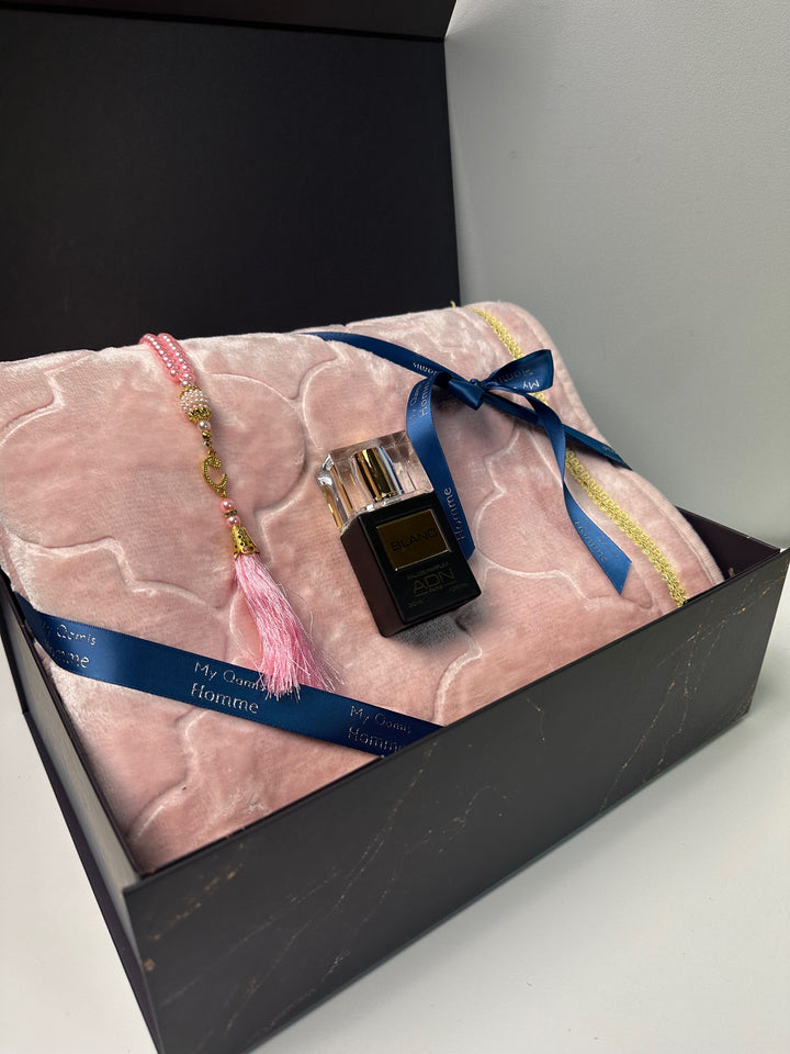 coffret tapis de prière rose à offrir pour l'Aïd