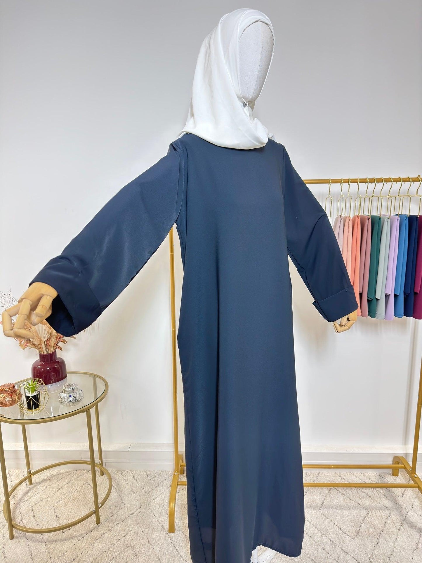 Spring basics: Marine blue Abayah