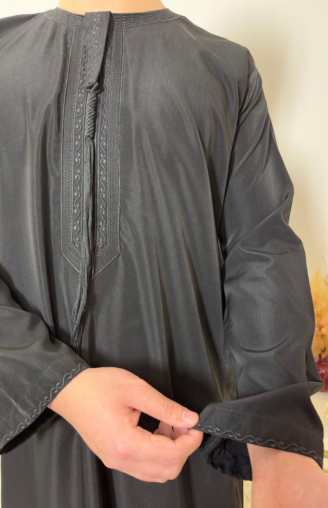 Qamis Emirati avec cravate - Noir - My Qamis Homme