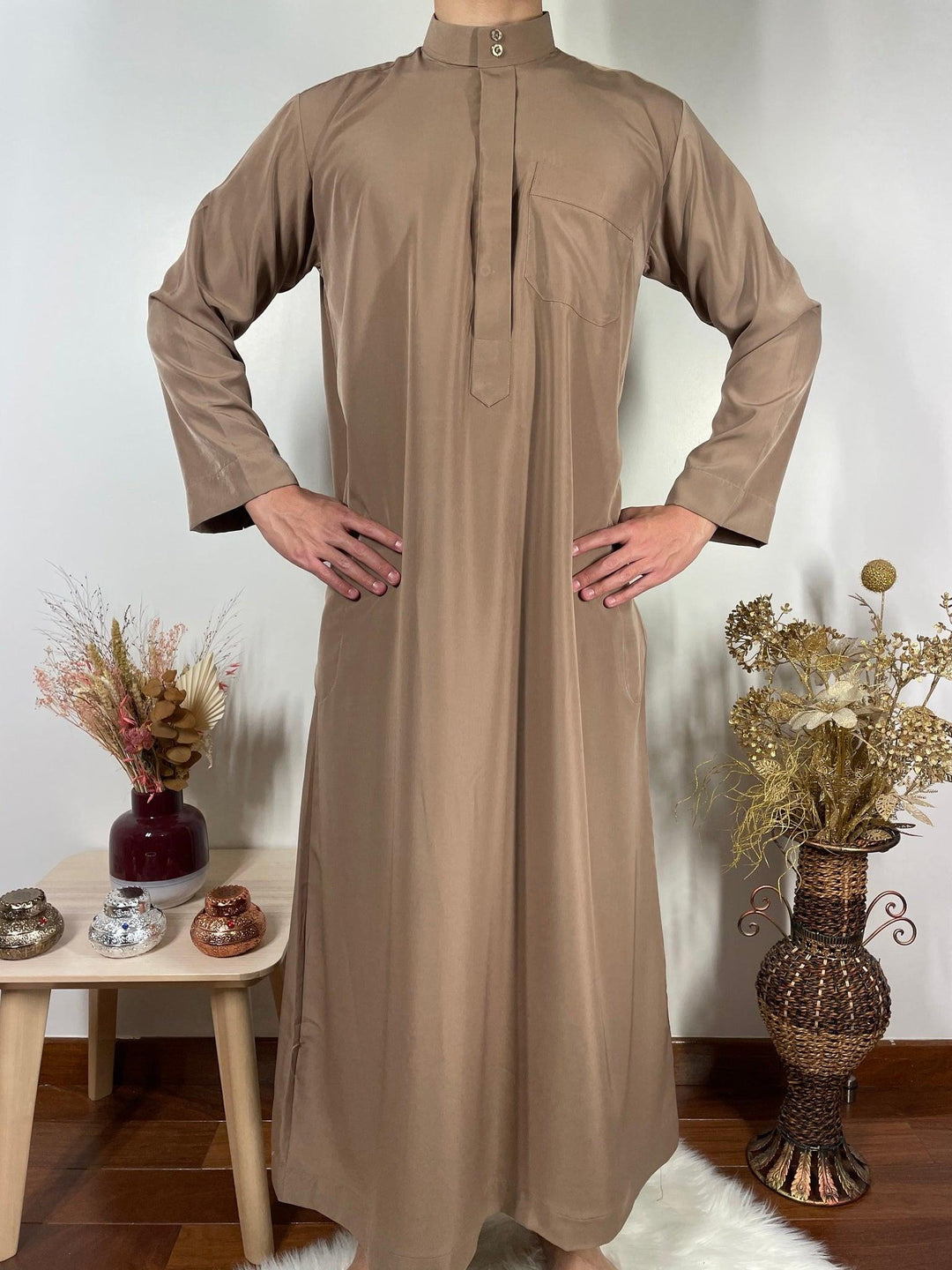 Qamis Saoudien avec Col Mao - Taupe - My Qamis Homme